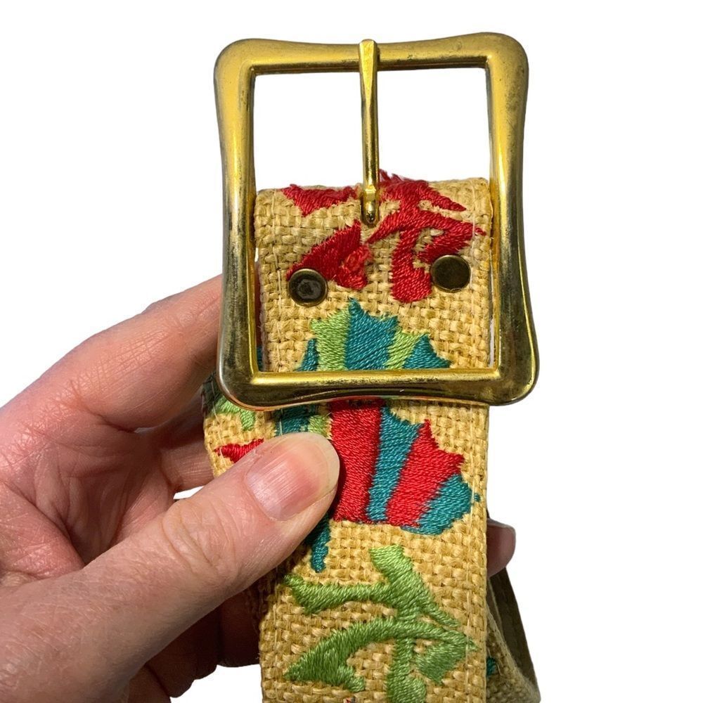 Embroidered Unique Asian Themed Tan Multi-Color Belt - Picture 3 of 10